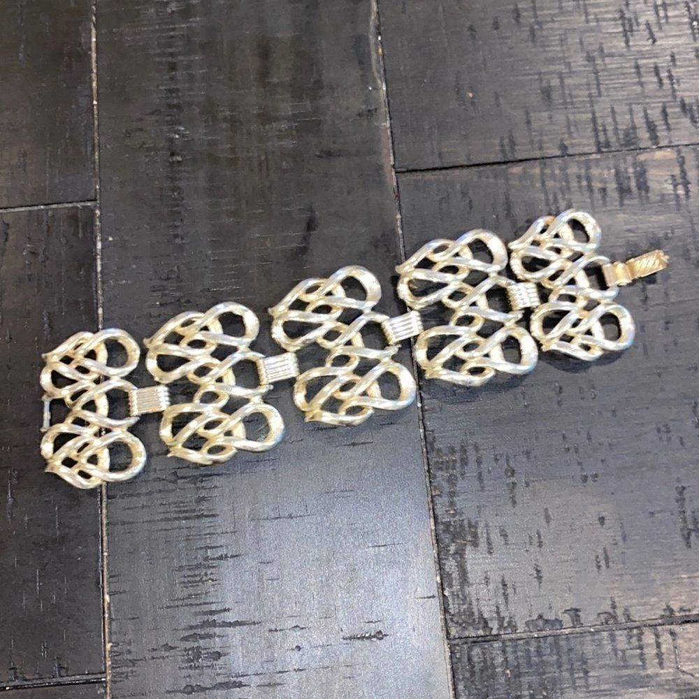 Sarah Coventry Wide Silvertone Scroll Bracelet​​​​​​​​​​​​​​​​​​​​​​​